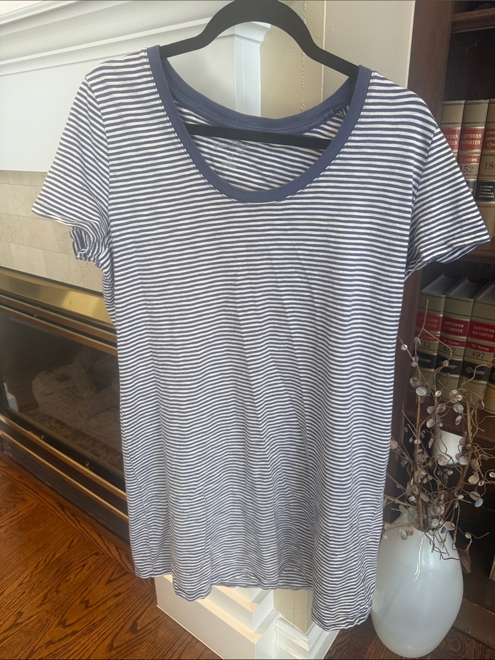 Universal Thread Striped Navy and White Women’s t shirt dress xl